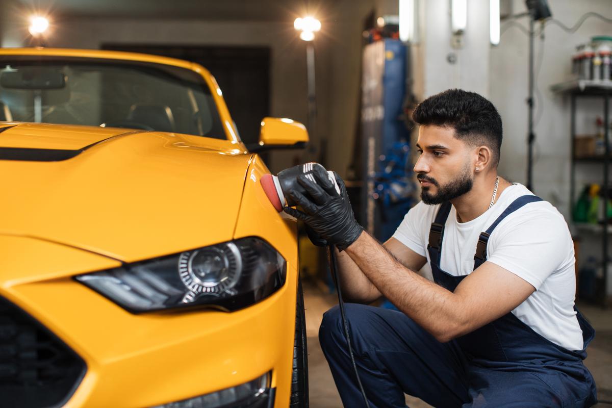 Top Tips for Luxury Car Waxing